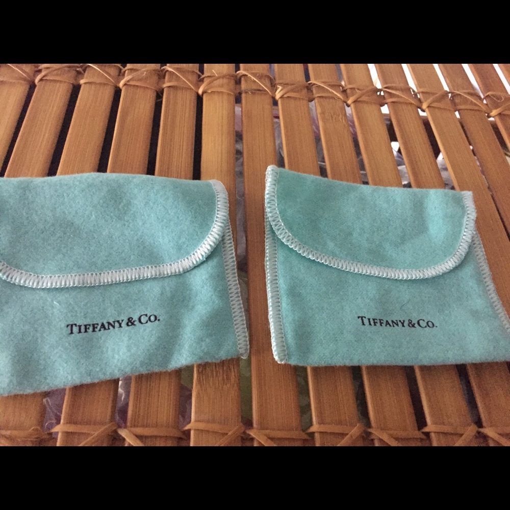 TIFFANY POUCHES